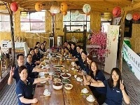 MIGO GLASS feirer Dragon Boat Festival med en tradisjonel...