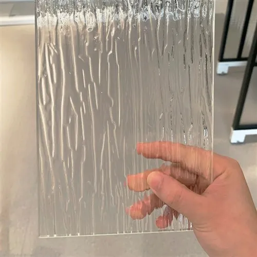 Regnmønsterglass