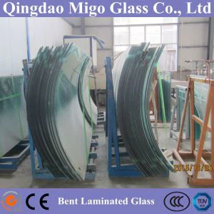 Buet laminert glass