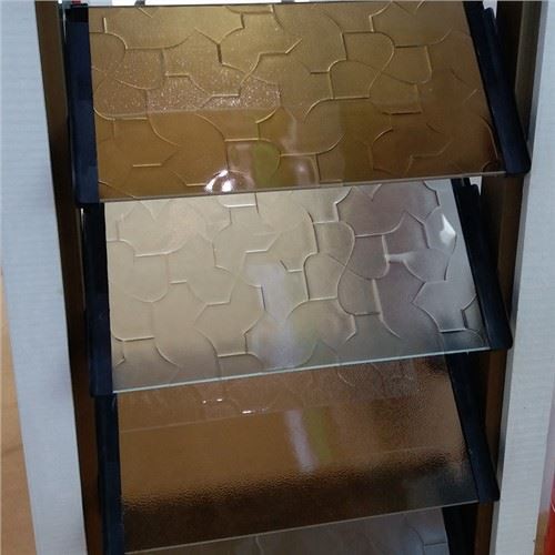 Karatachi Louver glassblad